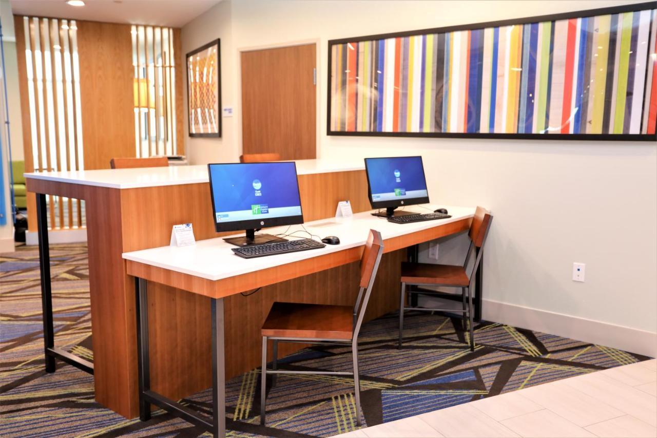 Holiday Inn Express & Suites - Forney By Ihg Εξωτερικό φωτογραφία